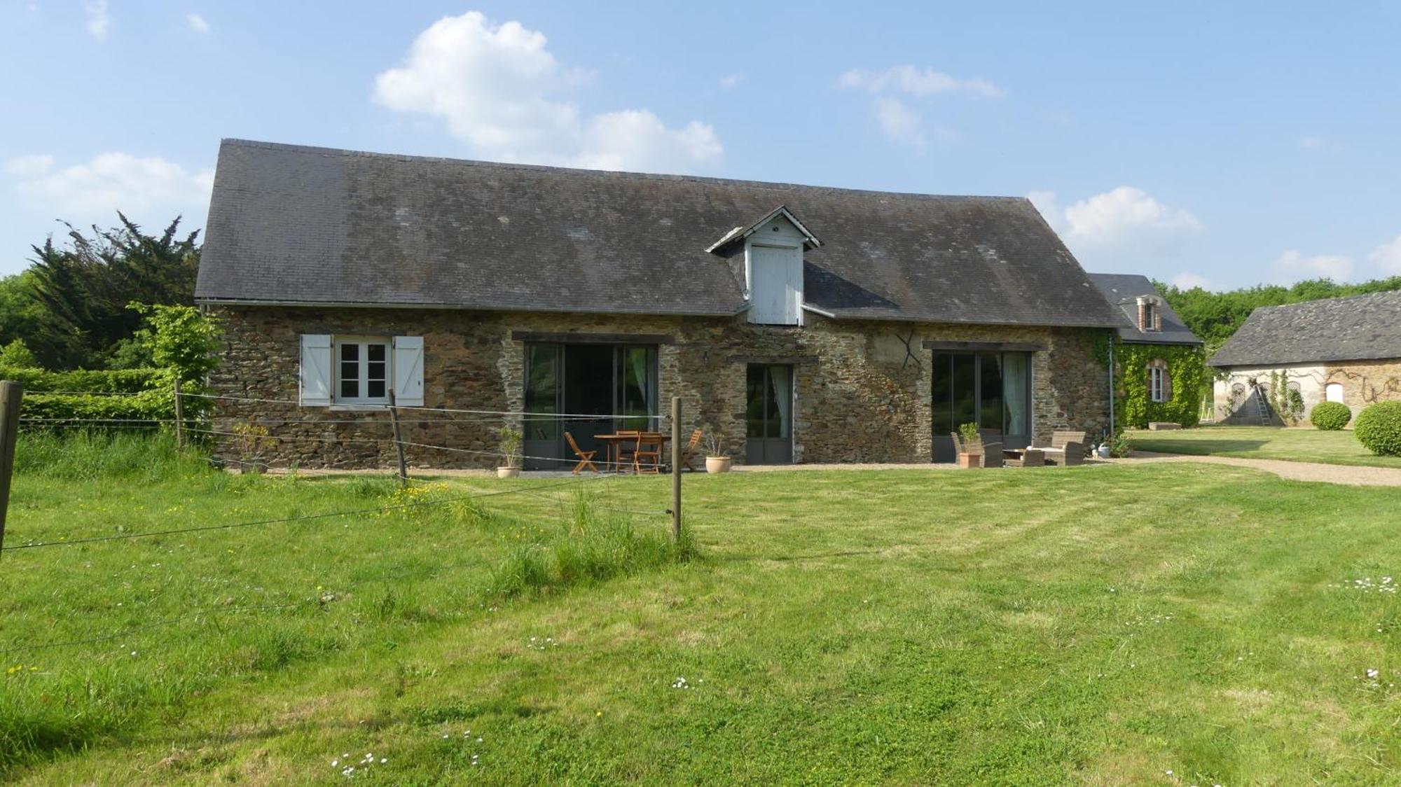La Petite Lande Bed & Breakfast Ménil Dış mekan fotoğraf